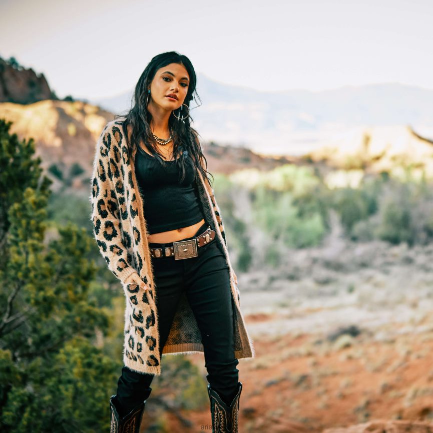 Ariat für immer Röhrenjeans Frauen P4JJPR2586 spülen Böden