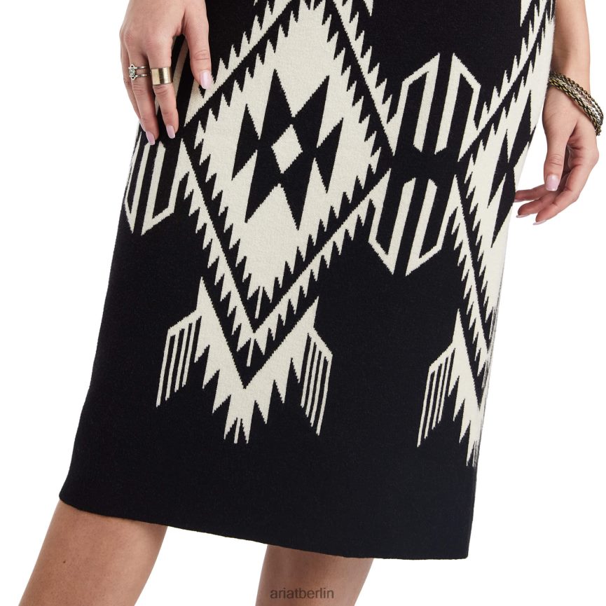 Ariat Chimayo-Pulloverrock Frauen P4JJPR3300 Schwarz/Buttercreme Böden