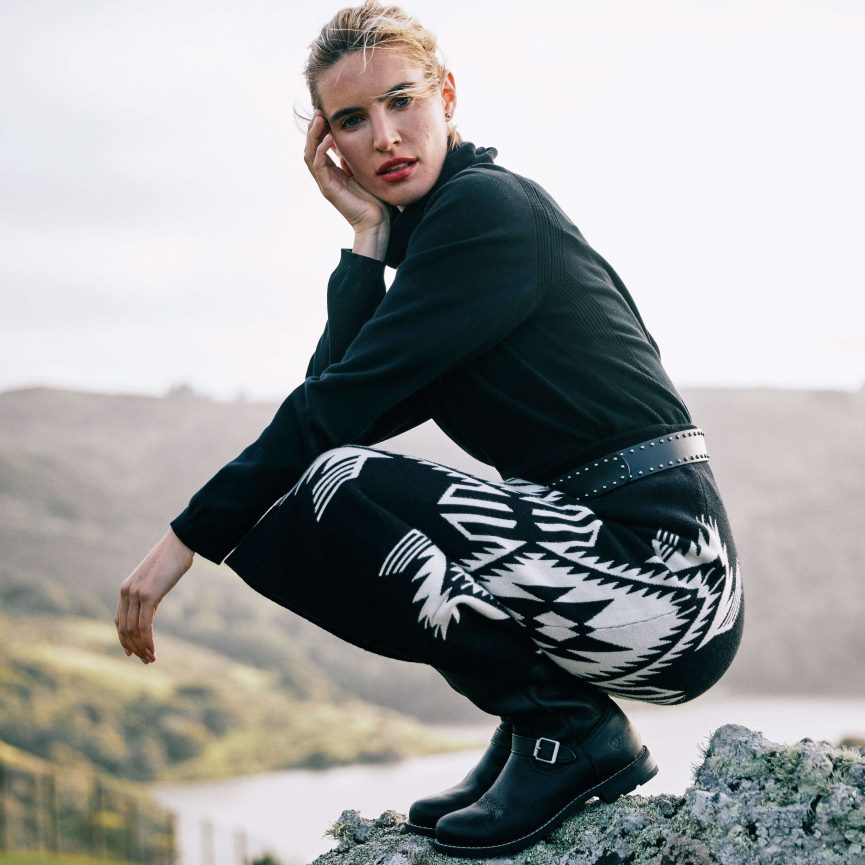 Ariat Lexi-Pullover Frauen P4JJPR3327 Schwarz Spitzen