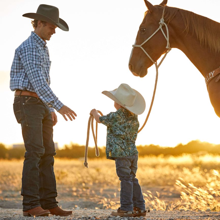Ariat M4 Relaxed Hansen Boot Cut Jeans Männer P4JJPR504 schwarzer Stein Böden