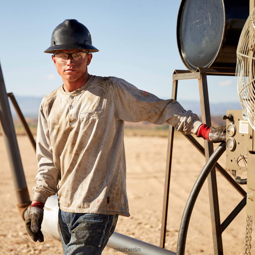 Ariat Fr Air Henley Männer P4JJPR792 Silberfuchsheide Spitzen