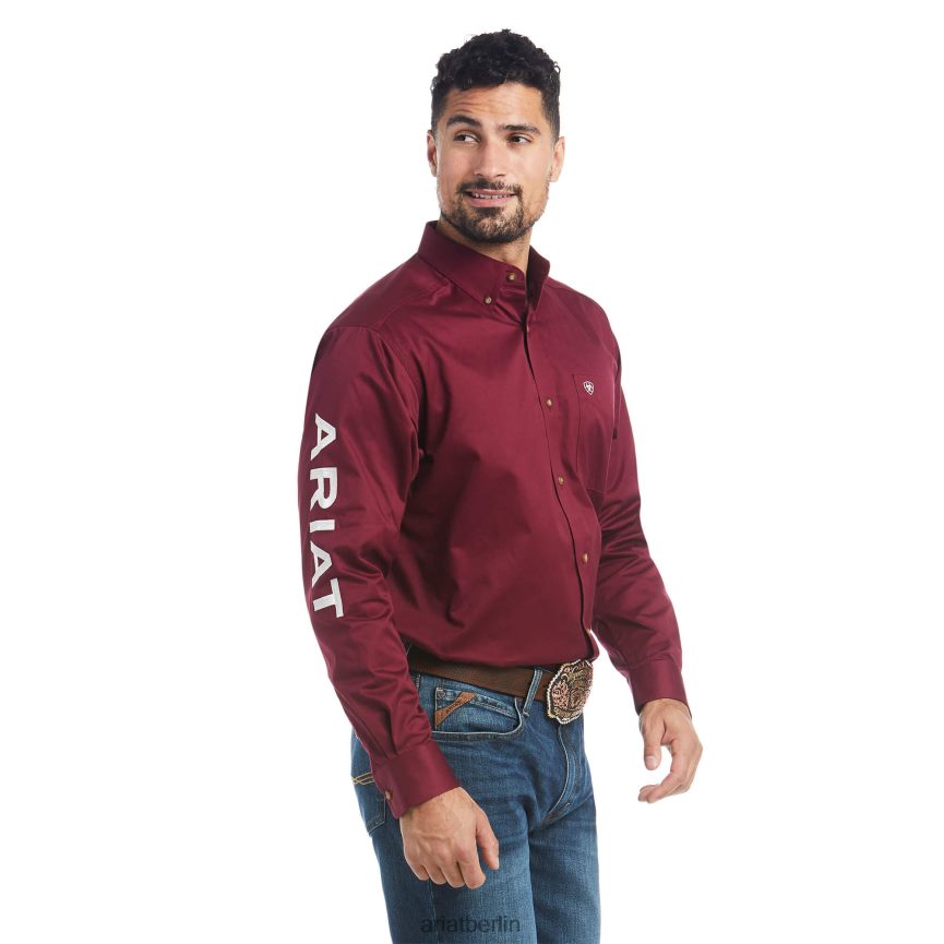 Ariat Klassisches Twill-Hemd mit Teamlogo Männer P4JJPR945 Burgund Spitzen